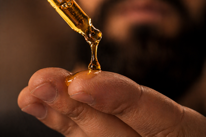Crecimiento Total Barba 4 Semanas – Sérum Avanzado que Activa los Folículos y Rellena Zonas Vacías para un Look Más Masculino